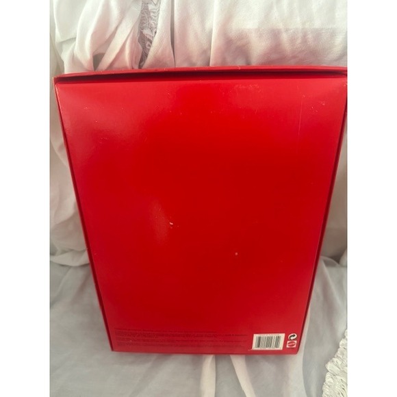 Barbie in Red Lace and White Polka Dot Gown - Picture 5 of 5